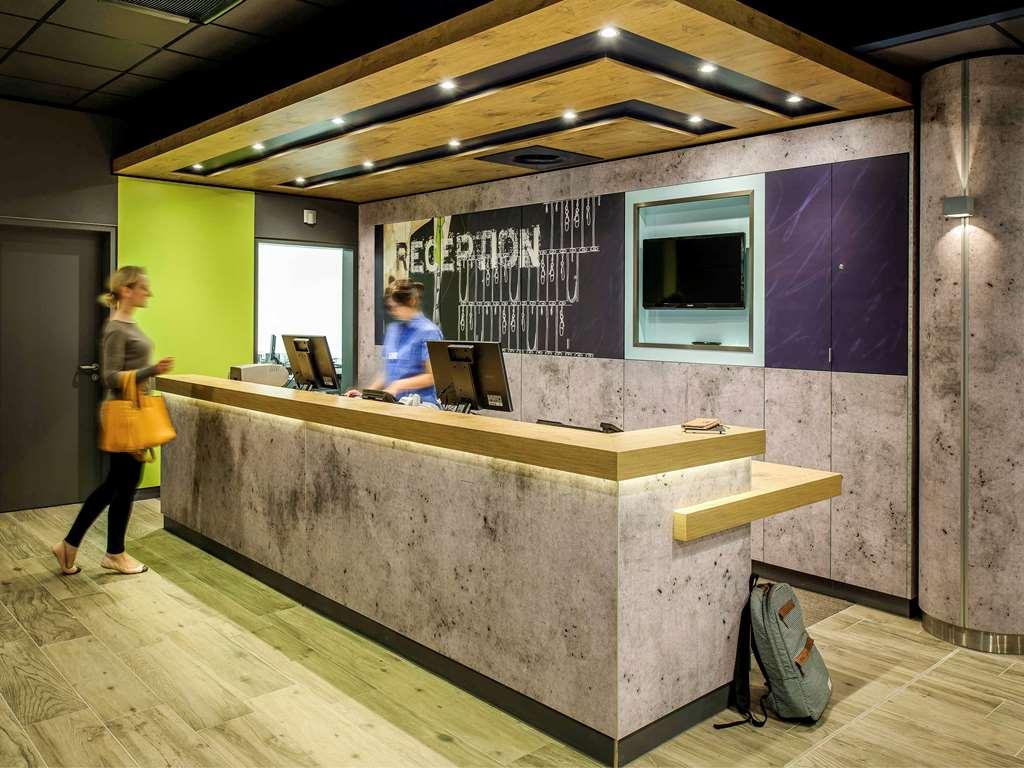 Ibis Budget Senlis Съоръжения снимка
