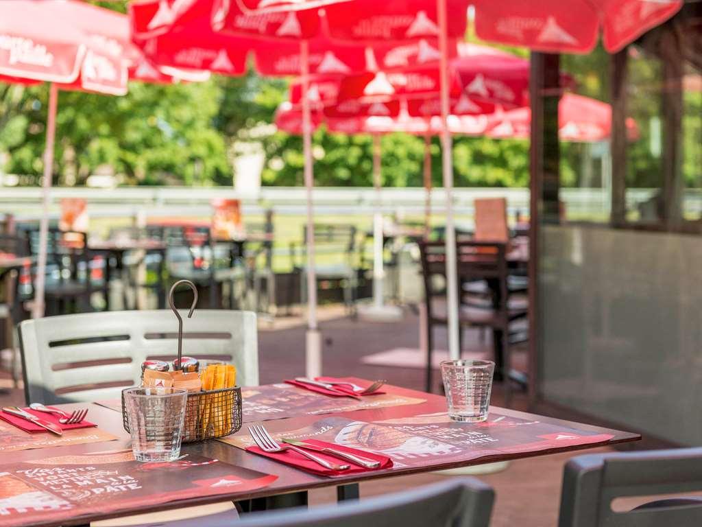 Ibis Budget Senlis Ресторант снимка