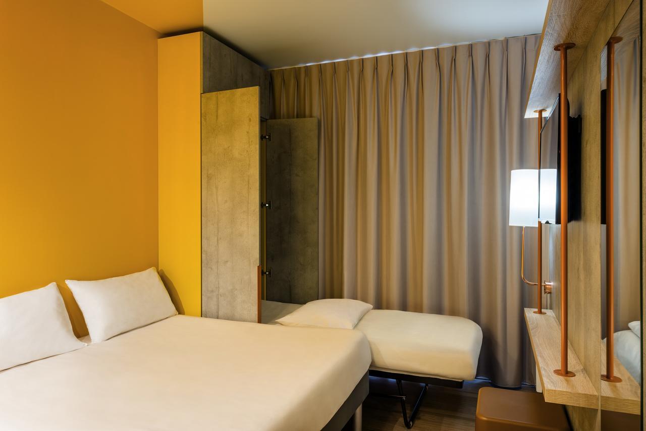 Ibis Budget Senlis Екстериор снимка
