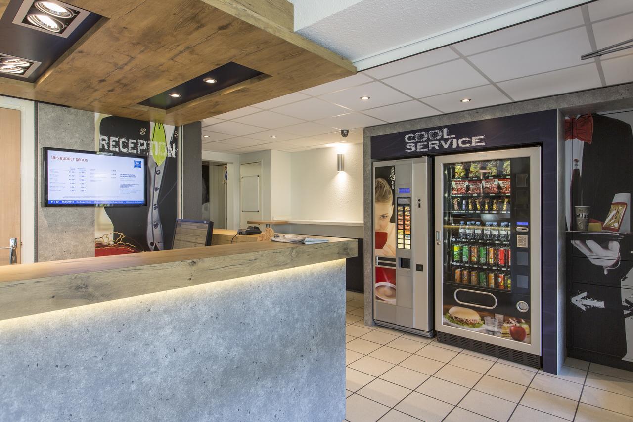Ibis Budget Senlis Екстериор снимка